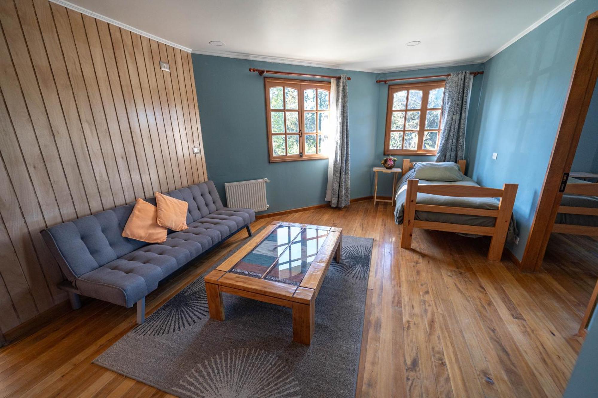 Parque La Pajarera Hotel Puerto Varas Bagian luar foto