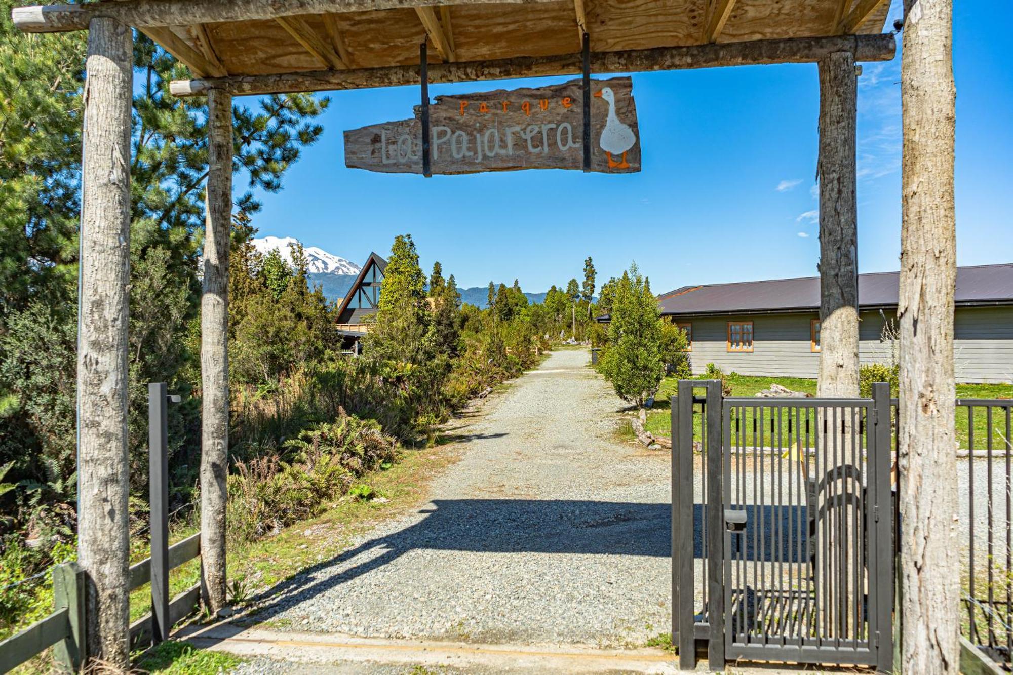 Parque La Pajarera Hotel Puerto Varas Bagian luar foto
