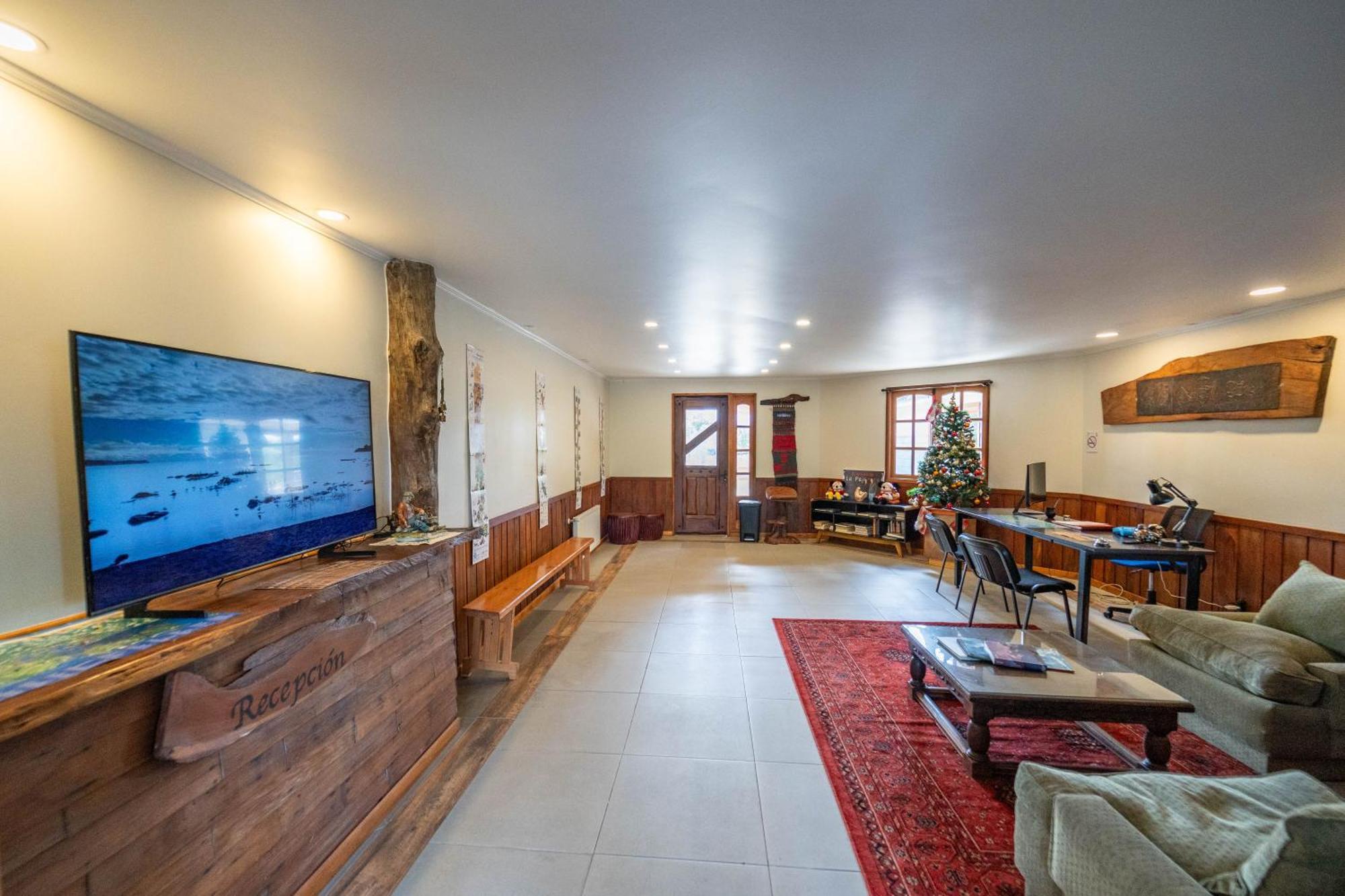 Parque La Pajarera Hotel Puerto Varas Bagian luar foto